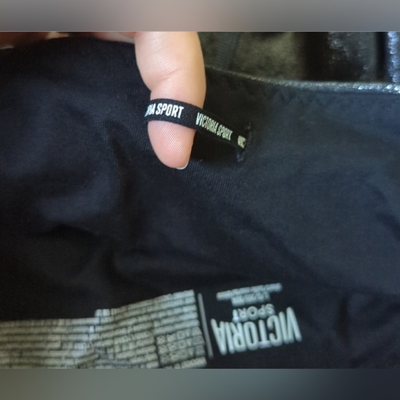 Victoria Sport Shiny Metallic Black and Silver Sports Bra & Leggings Set - Picture 12 of 15